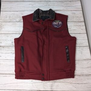Boyd Gaming Wool 2014 Vegas NFR Gold Coast Red Vest Size Large Made In Usa
